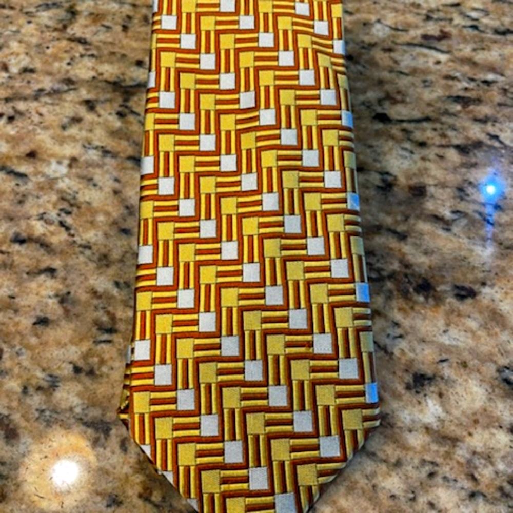 100% Silk Jos A. Bank Signature Collection tie